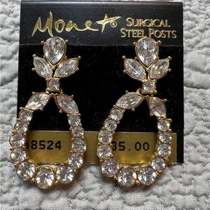 Monet Jewelry | Vintage Monet
Earrings | Color: Gold Crystal Evening Fan…